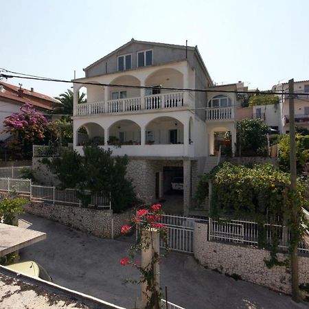 Apartments By The Sea Mastrinka, Ciovo - 4647 Trogir Exterior photo