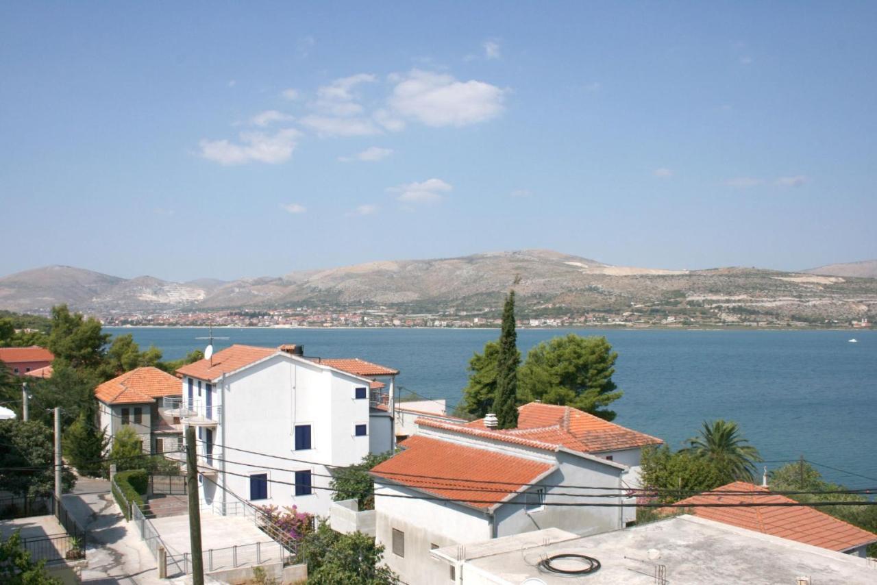 Apartments By The Sea Mastrinka, Ciovo - 4647 Trogir Exterior photo