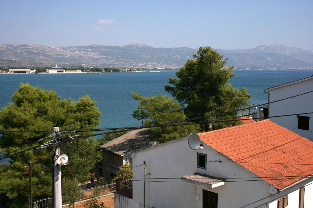 Apartments By The Sea Mastrinka, Ciovo - 4647 Trogir Exterior photo