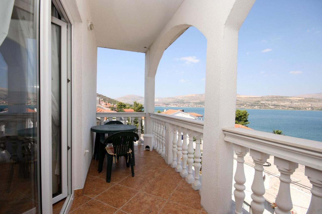 Apartments By The Sea Mastrinka, Ciovo - 4647 Trogir Exterior photo