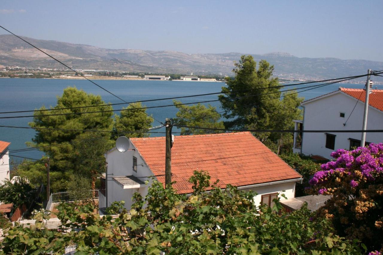 Apartments By The Sea Mastrinka, Ciovo - 4647 Trogir Exterior photo